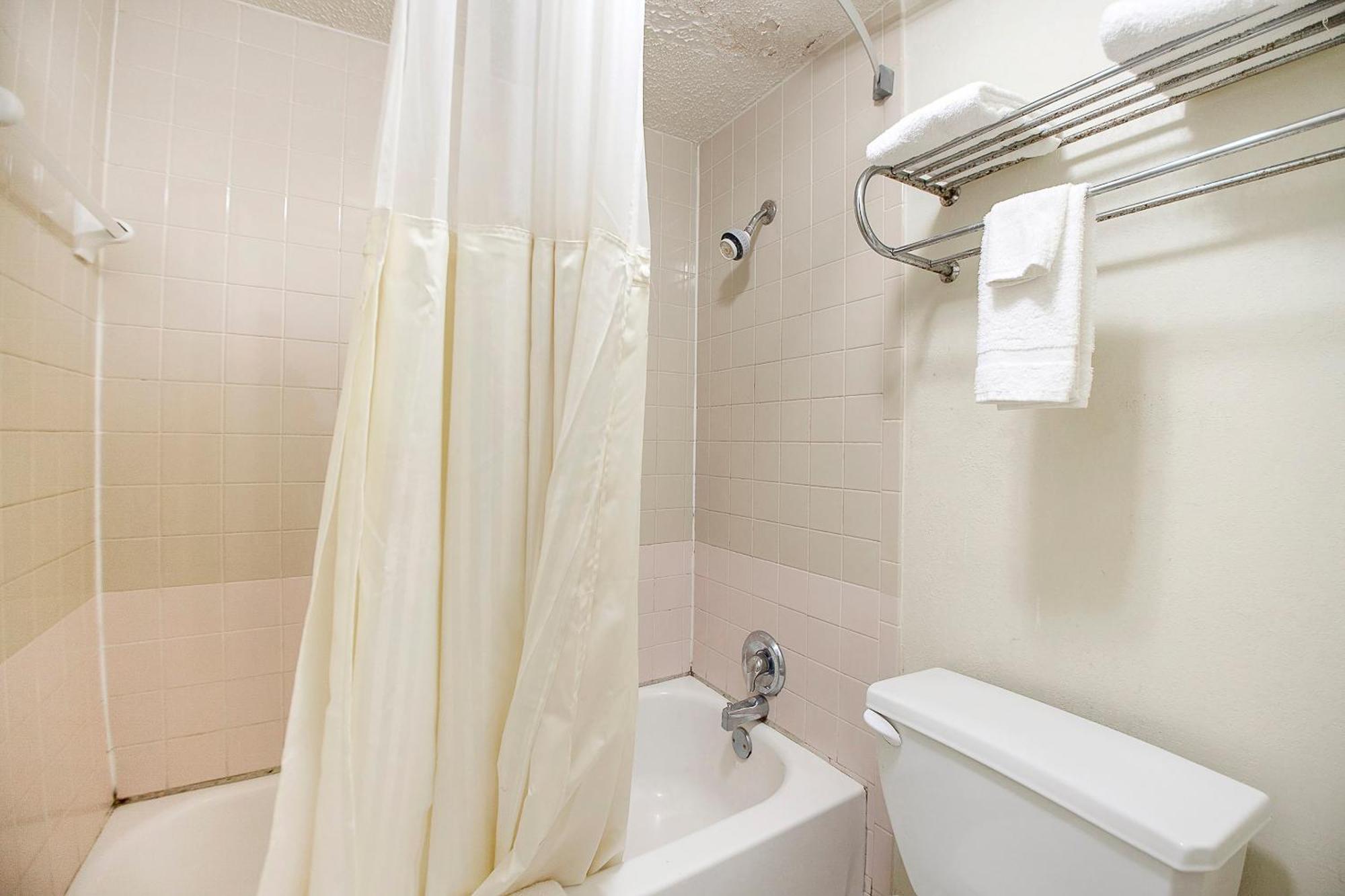 Hotel O Daylight Inn Elkhart I-90, In Luaran gambar